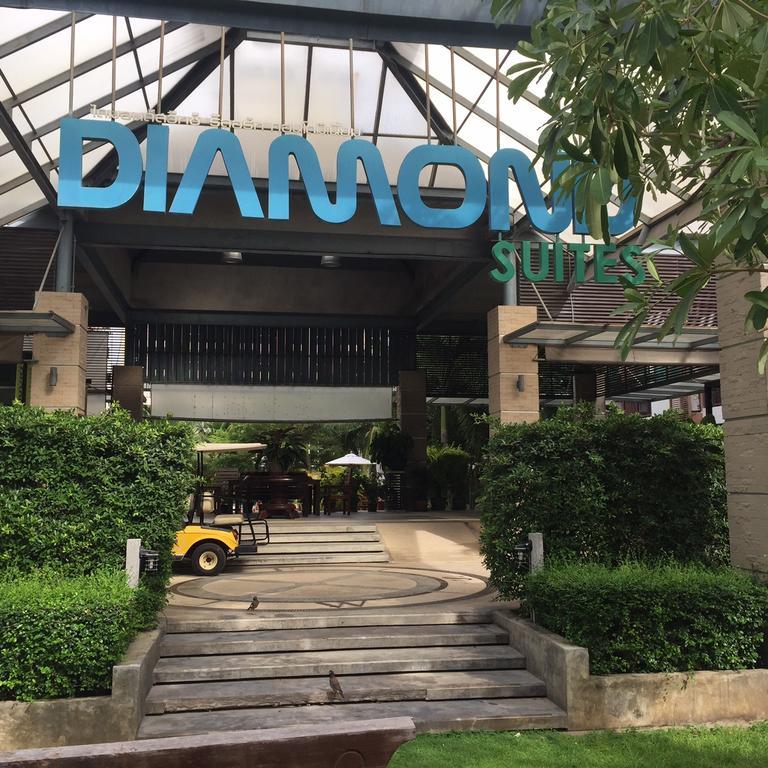 Diamond Suite Pattaya Extérieur photo