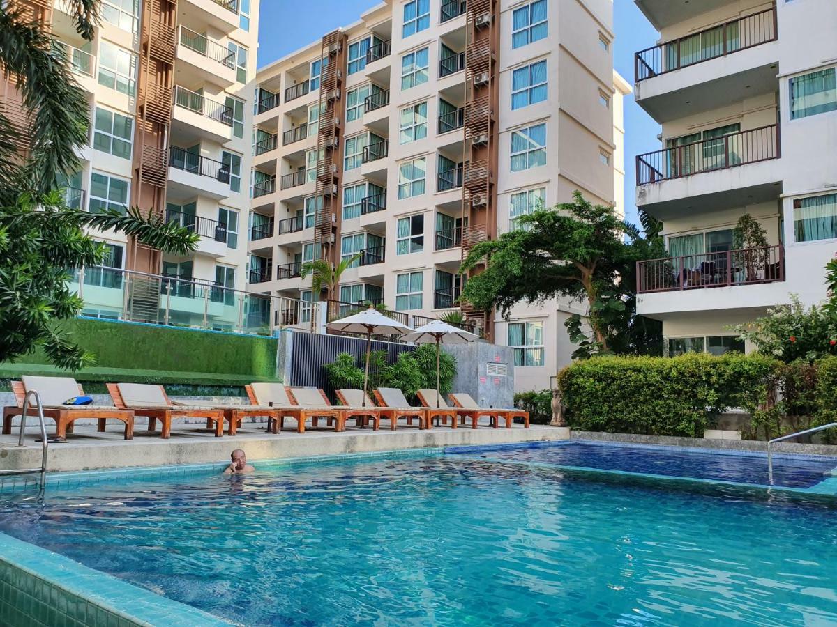 Diamond Suite Pattaya Extérieur photo