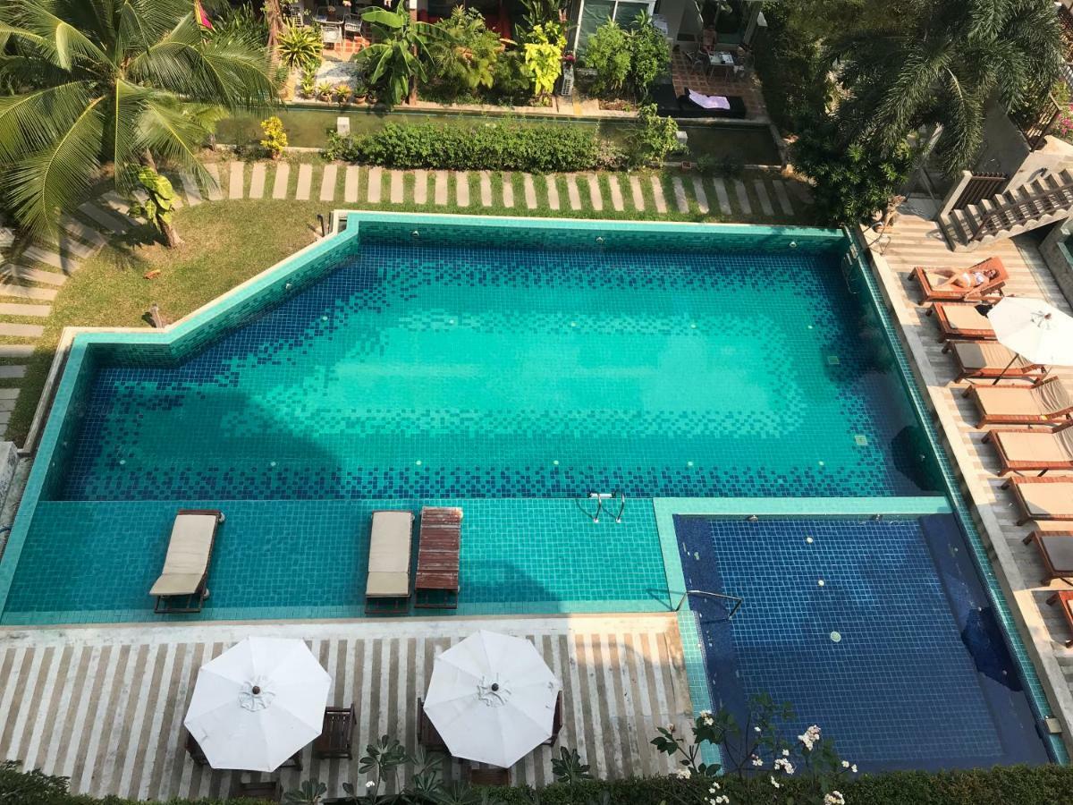 Diamond Suite Pattaya Extérieur photo